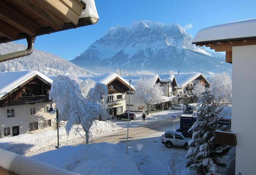 فندق Apart Marienberg