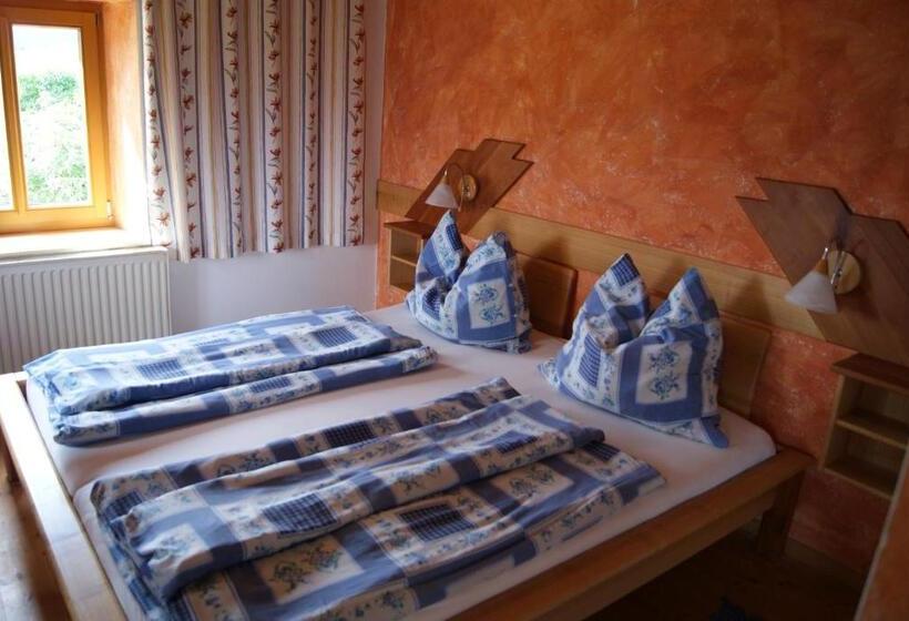 ホテル Bioferienhof Brückler