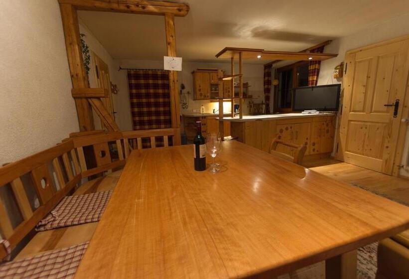 ホテル Bioferienhof Brückler