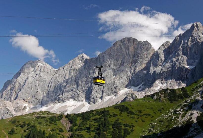 فندق Dachstein
