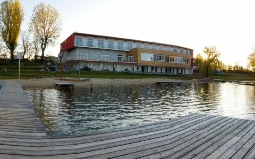 호텔 Der Reisinger Am Neufelder See
