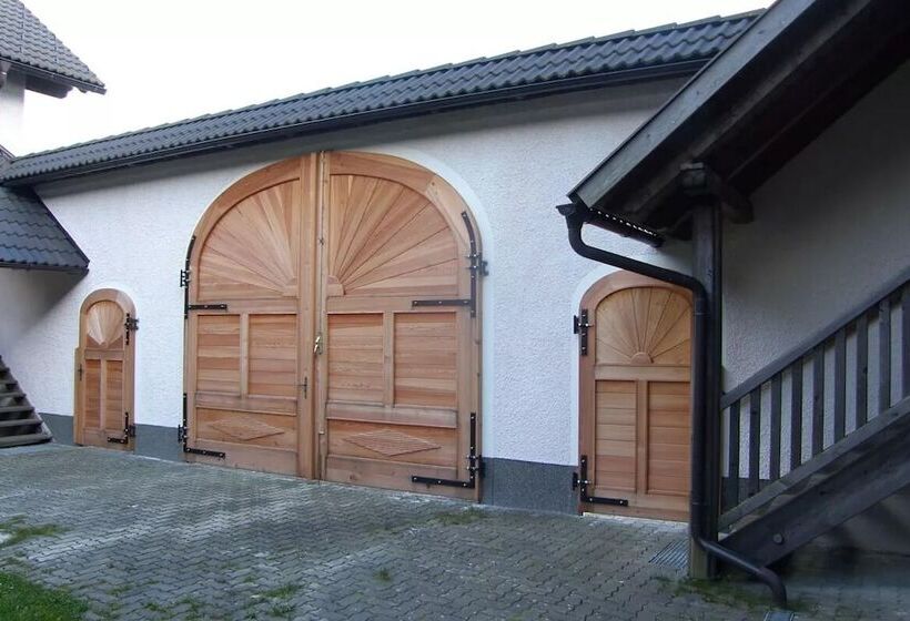 ホテル Espi Stables Ferienhof Esterhammer