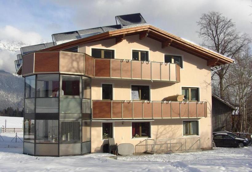 호텔 Ferienwohnungen Mair