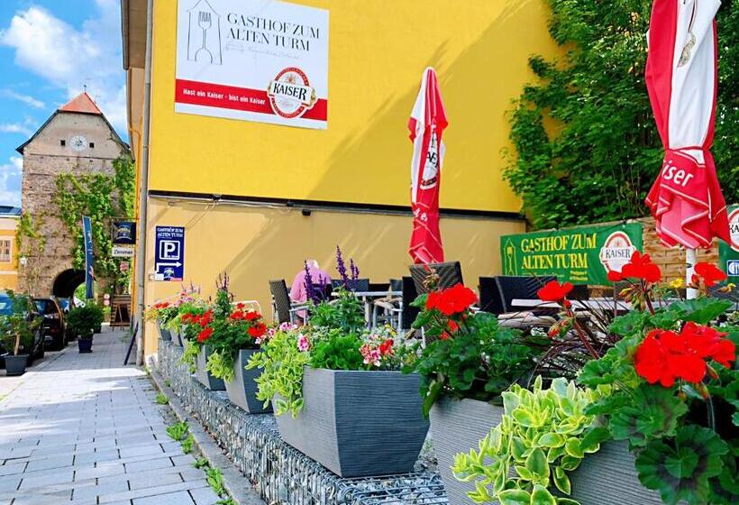 Отель Gasthof  Zum Alten Turm