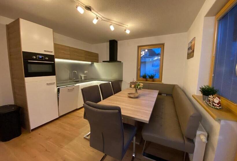 Отель Pension Jagerhof   Sommercard Inkl   5 Min Zum Hochzeiger