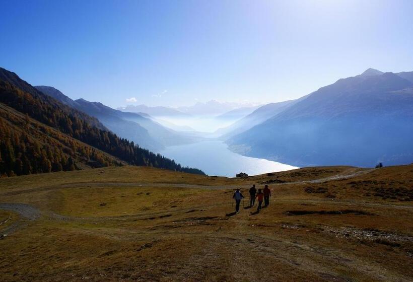 هتل Pension Tirol