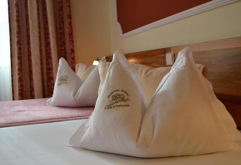 هتل Schloss Lerchenhof