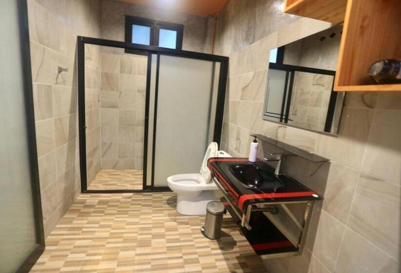 ปลายน้ำรีสอร์ท พรหมคีรี นครศรี ฯ Plainam Resort