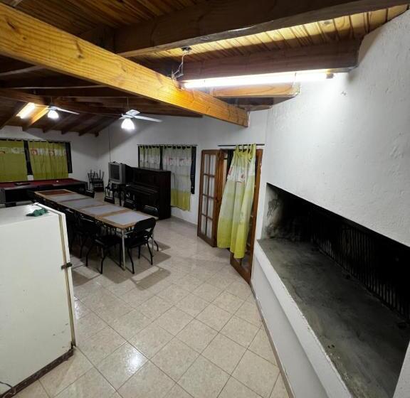 הוסטל Villa Celestino