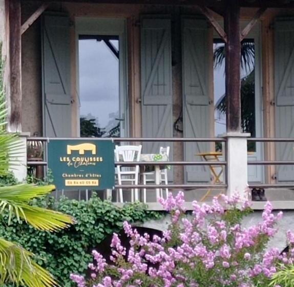 مبيت وإفطار Les Coulisses Du Château