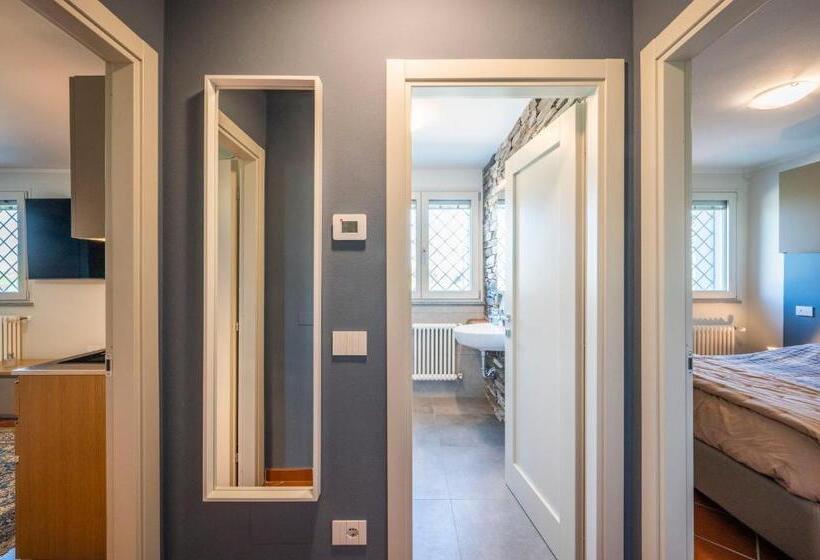 تختخواب و صبحانه Royal Suite Parma Con Piscine Calda E Fredda