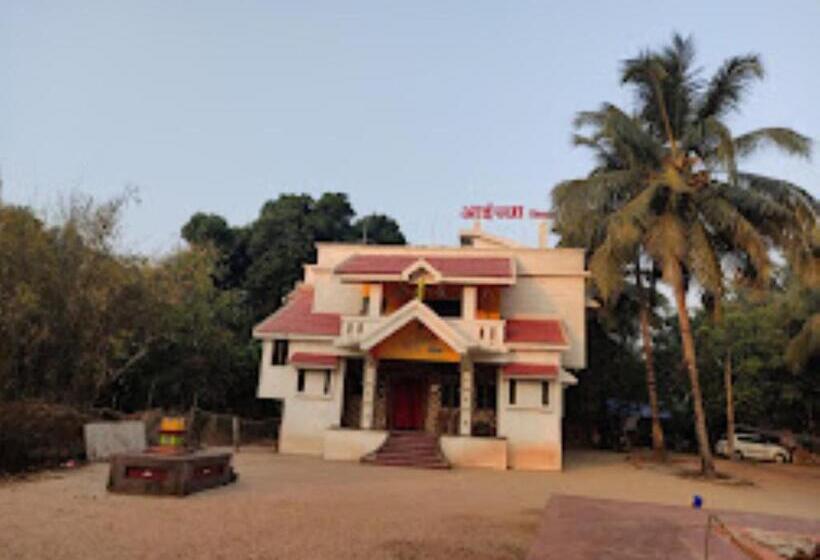 ホテル Aaichchha Nyahari Niwas Malvan
