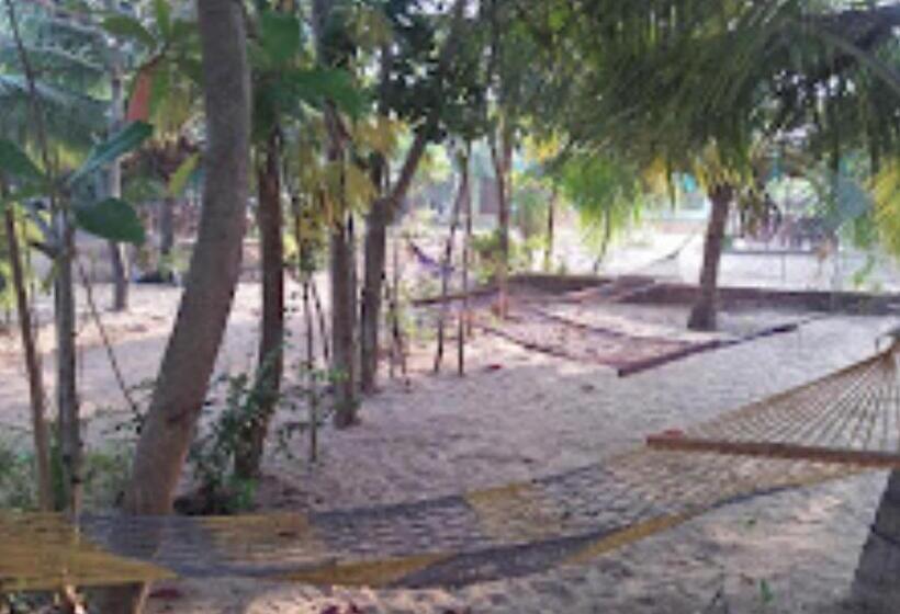 酒店 Aditya Beach Resort Malvan