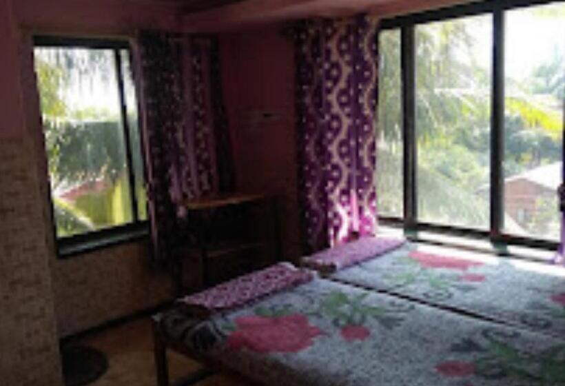 호텔 Green Villa Resort Devgad