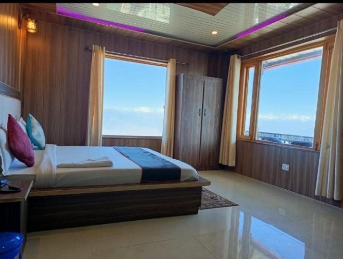 فندق Himalaya View & Restaurant