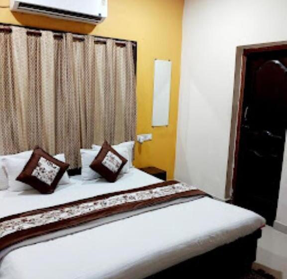 בית מלון כפרי Parth Inn, Wardha