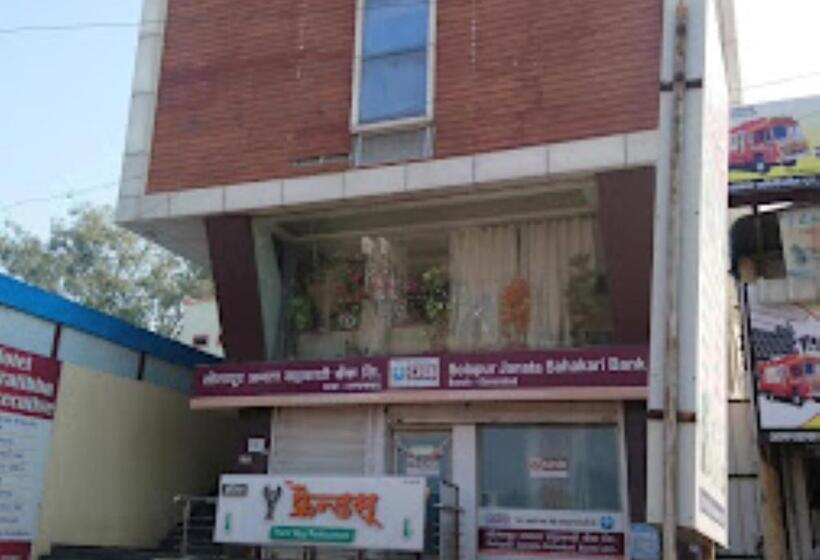 בית מלון כפרי Pratibha Executive 2 Star Osmanabad