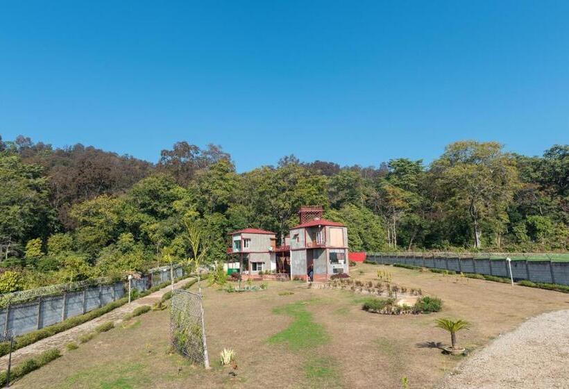 فندق Shalom Corbett’s Hillside Hideaway