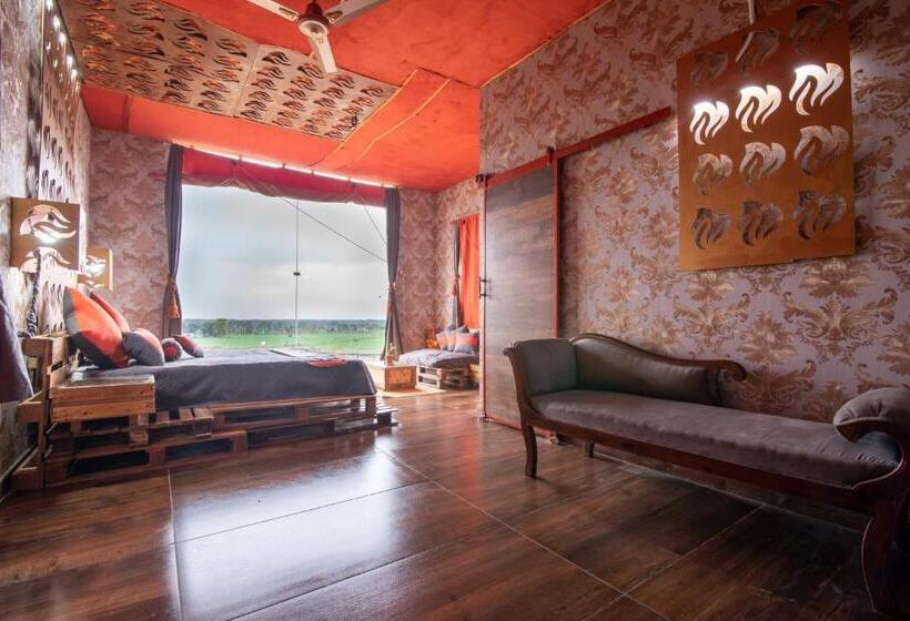 فندق Shalom Corbett’s Hillside Hideaway