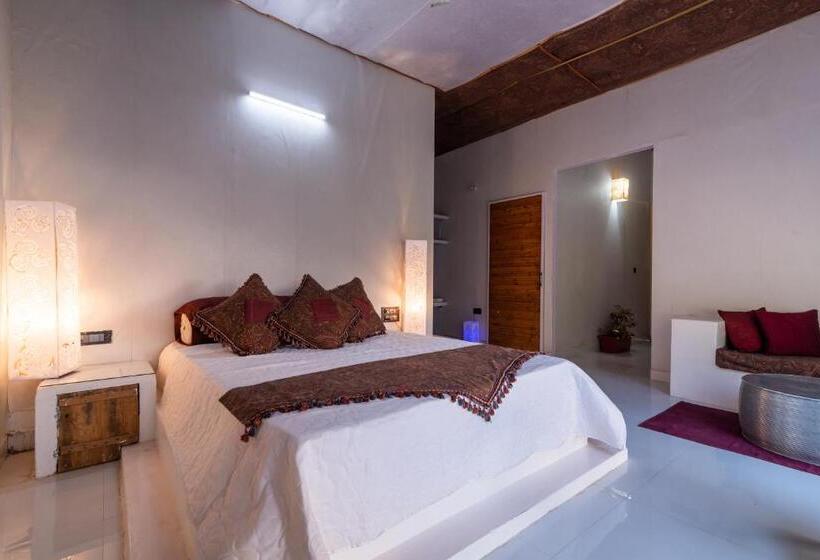 فندق Shalom Corbett’s Hillside Hideaway