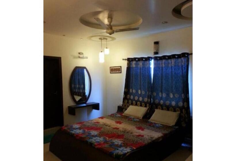 ホテル Shiva, Sehore, M.p