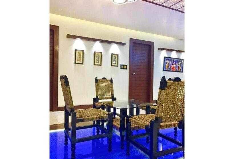 ホテル The Royal, Sehore