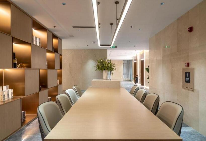 Lavande Hotel Chaoshan International Airport