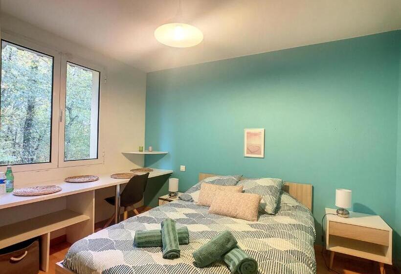 住宿加早餐  Les Goujatoux Chambre Les Eyzies