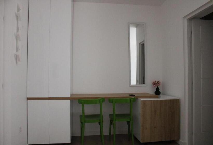 فندق Casa Din Livada