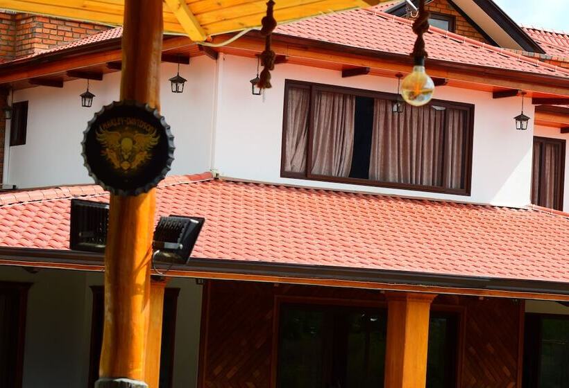 هتل Hosteria Piedra Dura