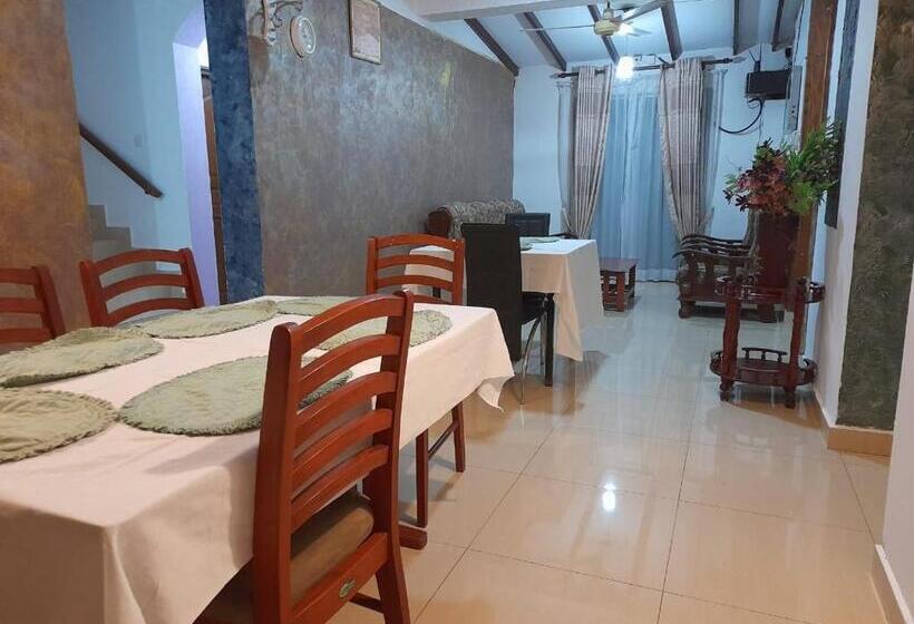 酒店 La Villa Katunayake