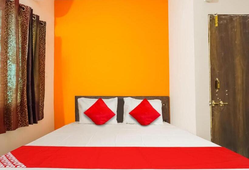 호텔 Oyo Anand Lodging & Restaurant