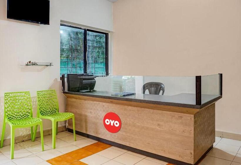 בית מלון כפרי Oyo Sai Lodge