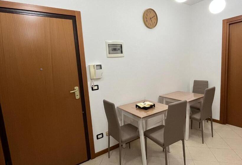 פנסיון Appartamento Tufo   10min Dalla Rocchetta Mattei