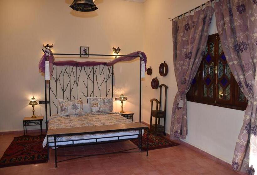 پانسیون Riad Le Petit Jardin