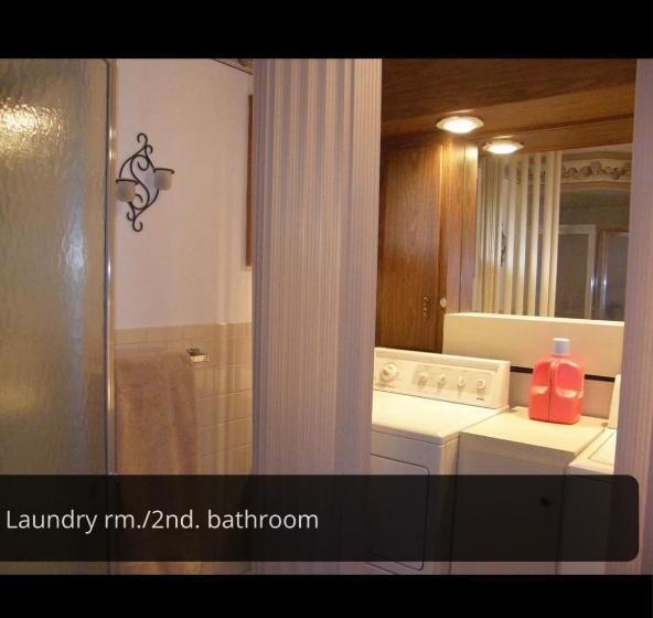 بنسيون Room In House   Cozy Comfy Private Room Close To Everything L