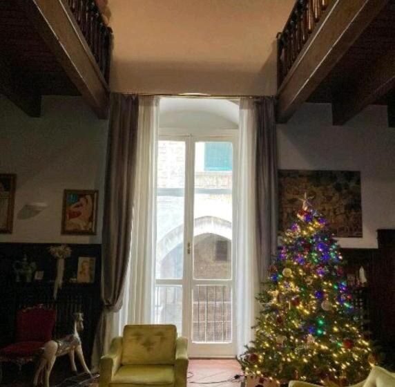 پانسیون Saint Patrick Guest House