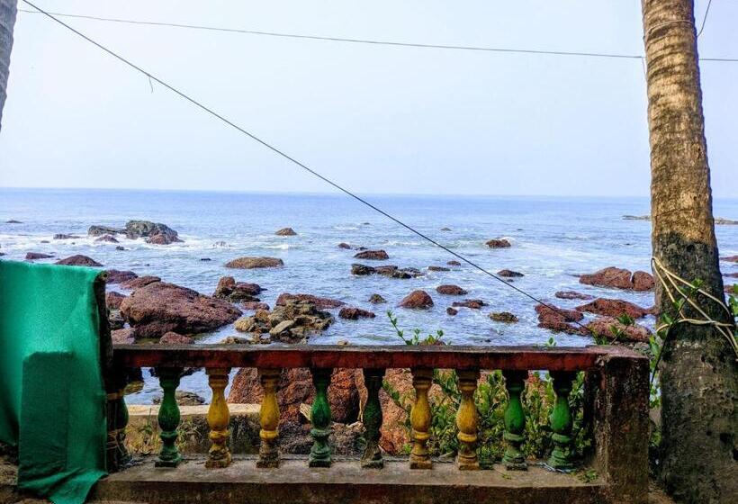 펜션 Shree Sai Beach Stay