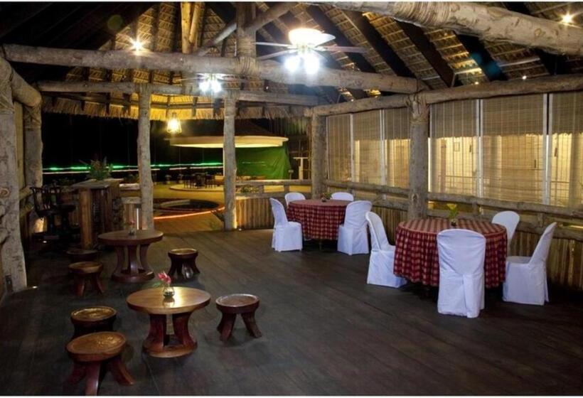 Курорт Zone Niathu By The Park, Dimapur