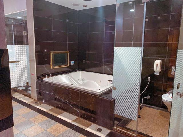 Walker Hotel   Chengde