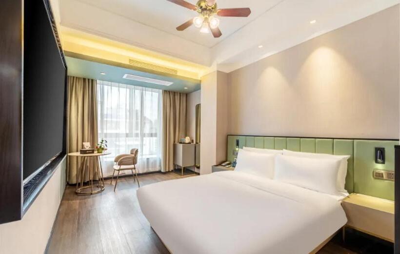 Zhanghe Hotel   Haikou Xiuying Harbor Provincial People S Hospital