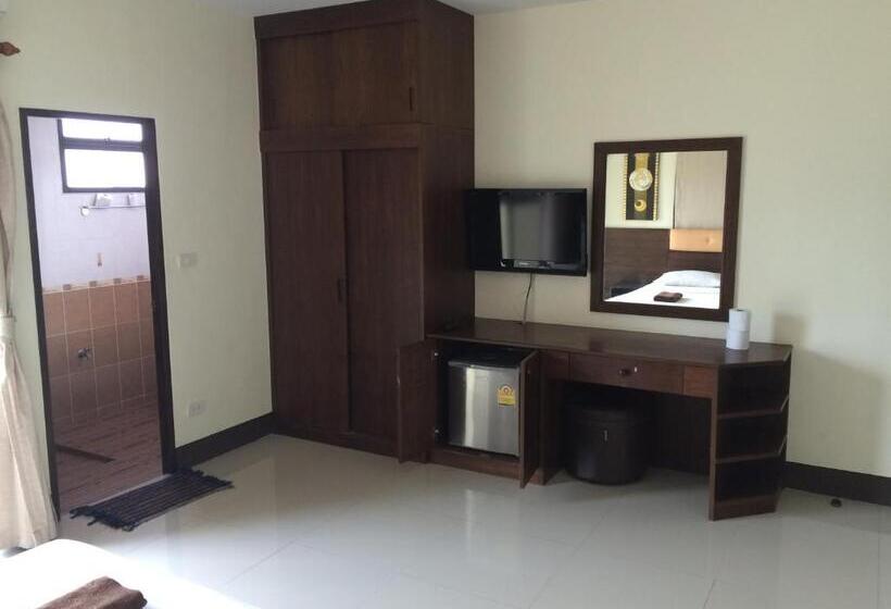 호스텔 Crystal Clear Apartments