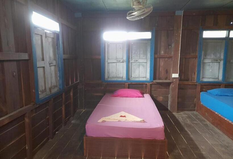 هاستل Ta S Dorm Dondet