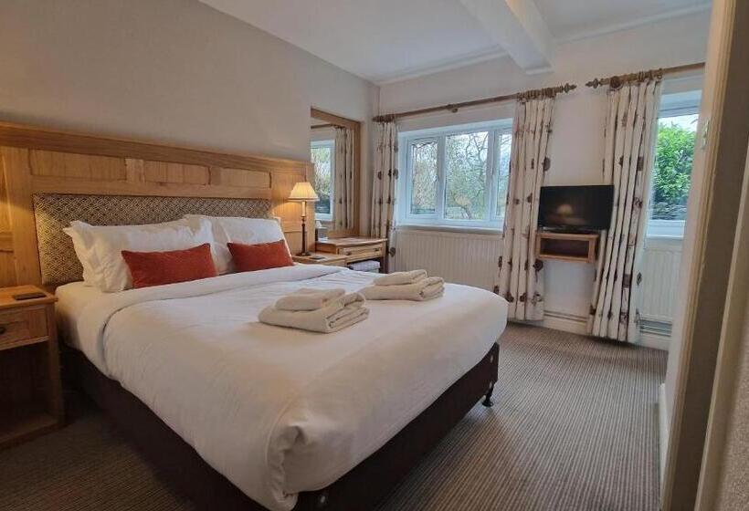 Ambleside Manor   Vegetarian B&b