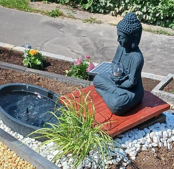 ベッドアンドブレックファースト Breakfast In Bed