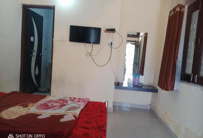 مبيت وإفطار Kanjis Guest House