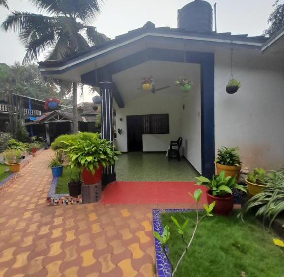 هتل Atharva Holiday Homes