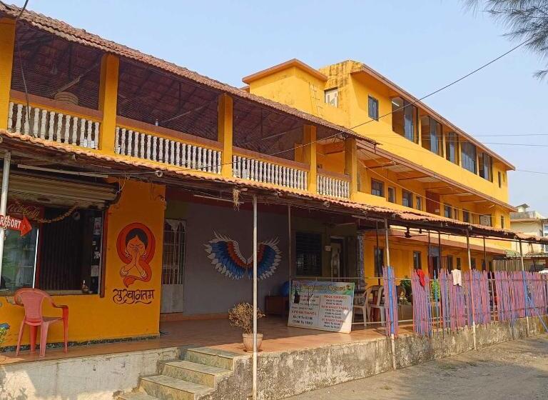 בית מלון כפרי Tulsi Resort