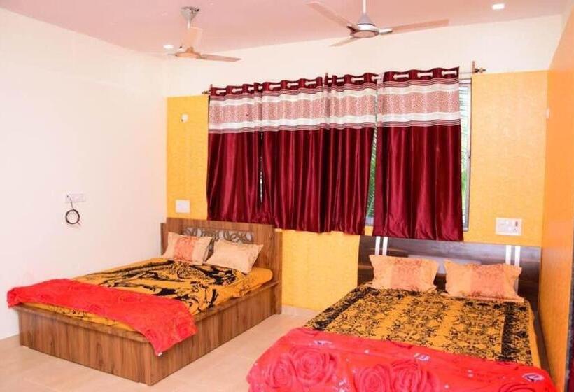 호텔 Suryansh Beach Resort