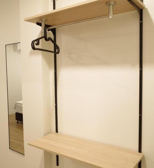 Now’s Hostel